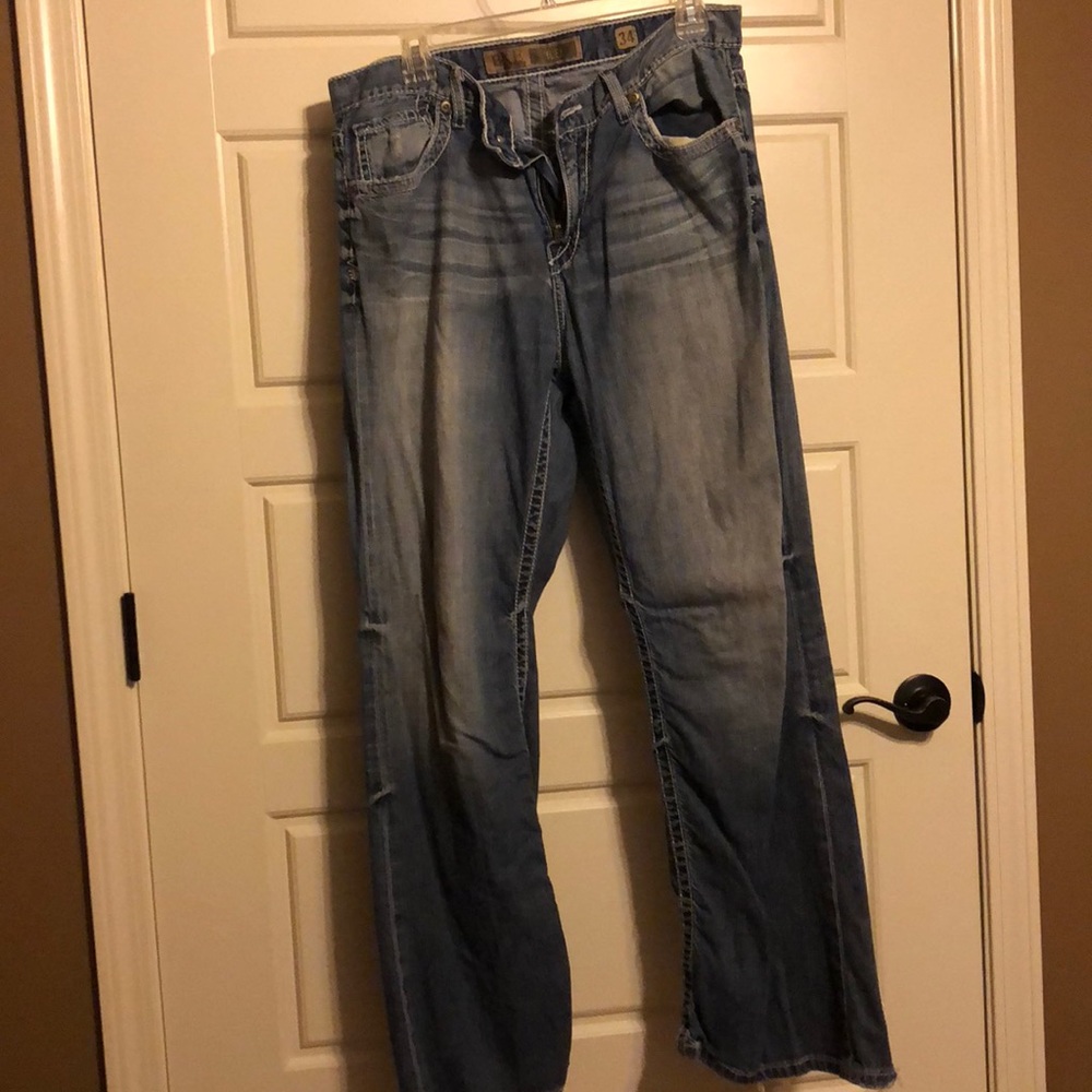 Men’s Buckle BKE Tyler Jeans.